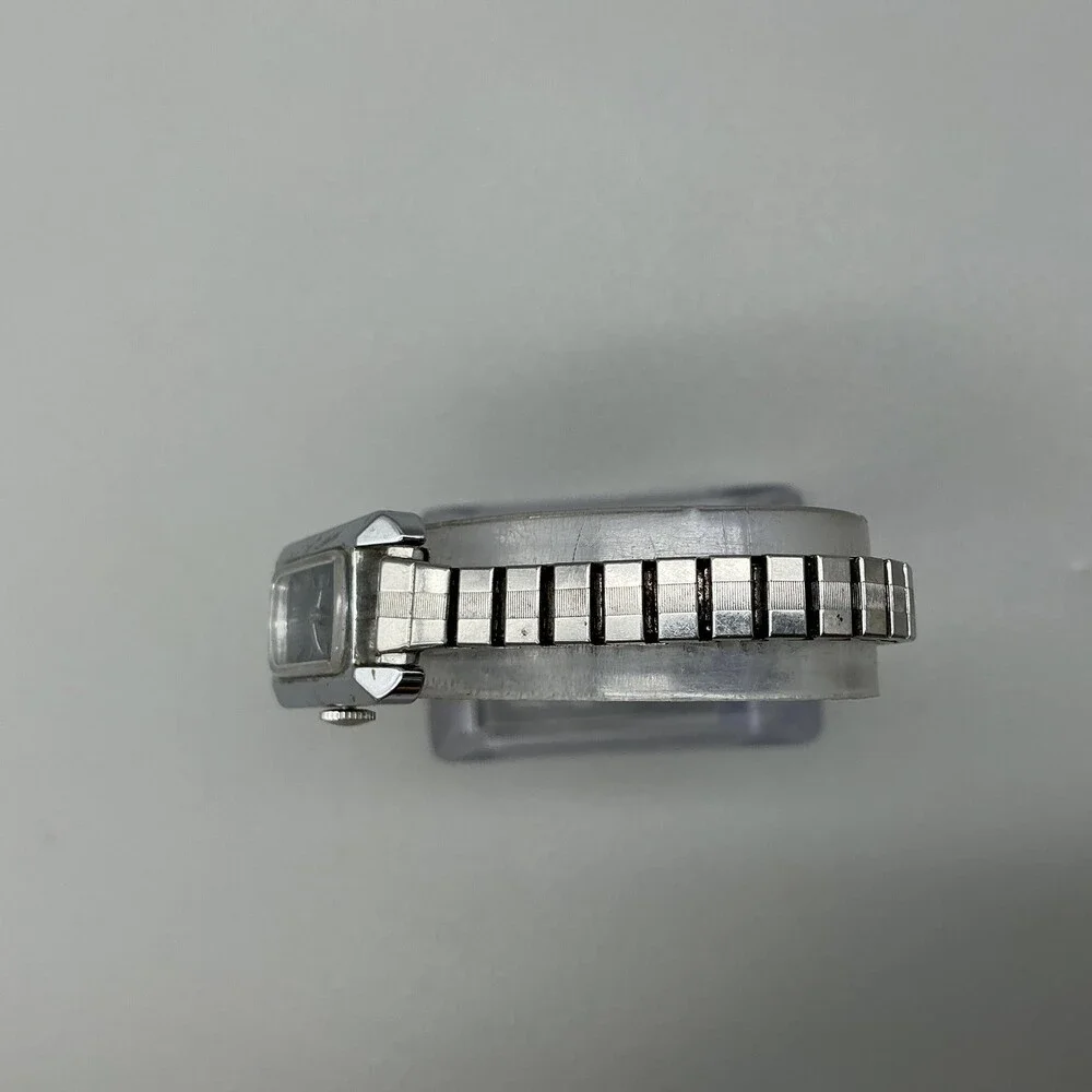 Vintage Timex Womens Watch 15mm Blue Dial Silver Tone Expansion Manual Wind